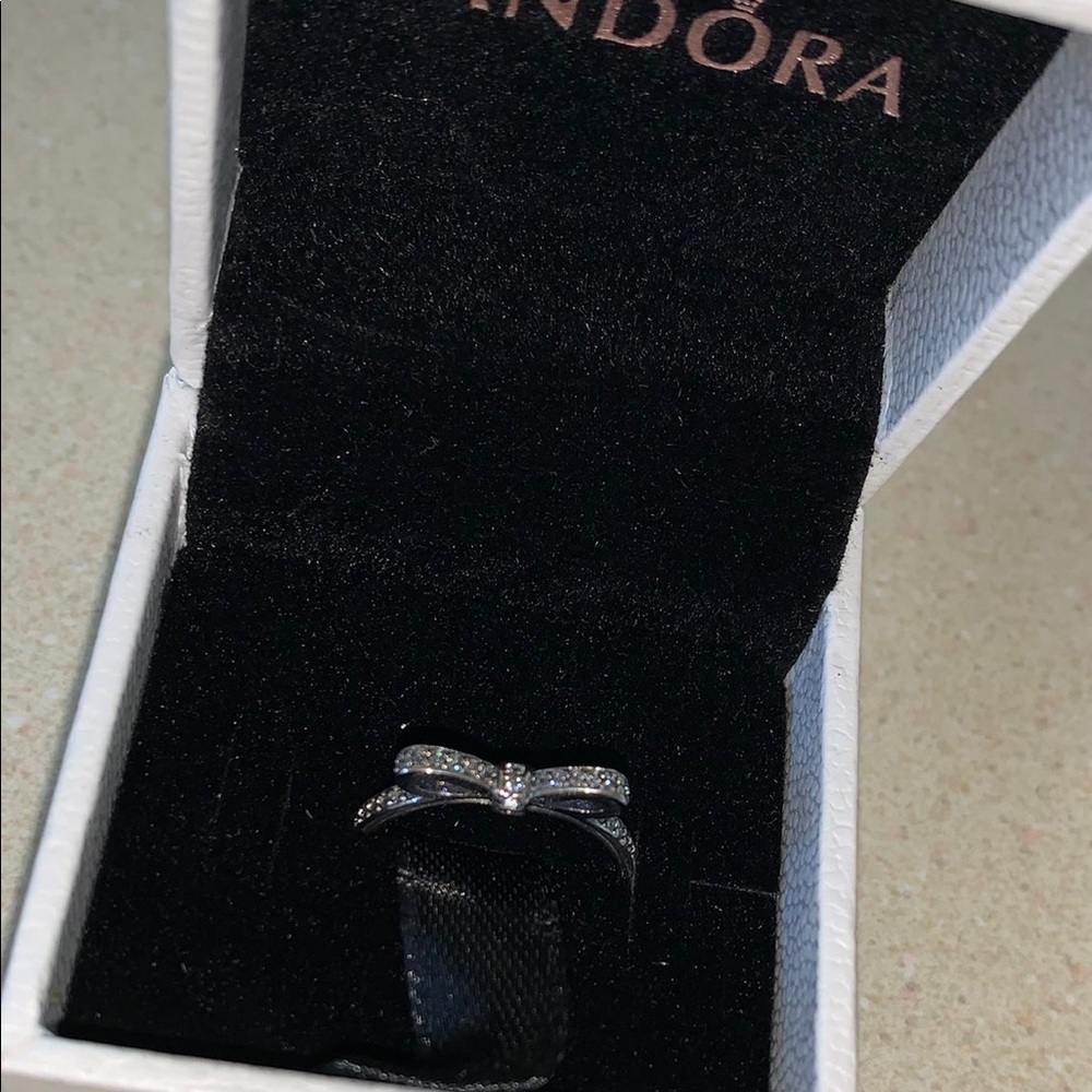 Sliver bow ring